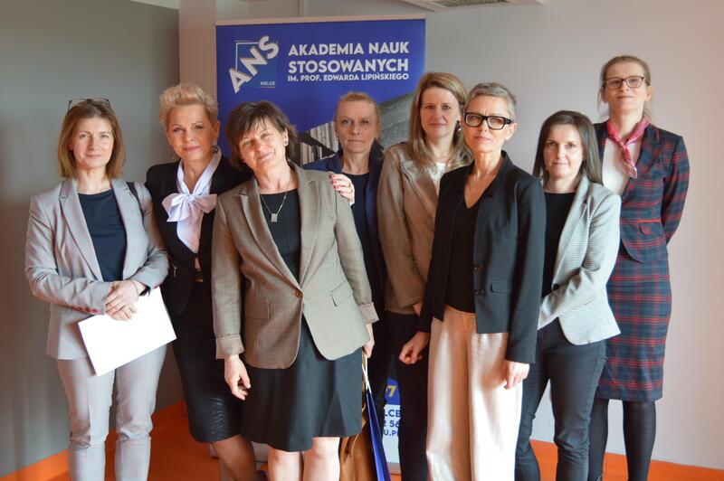 Powiększ obraz: Seminarium pt. Szara gospodarka 2023